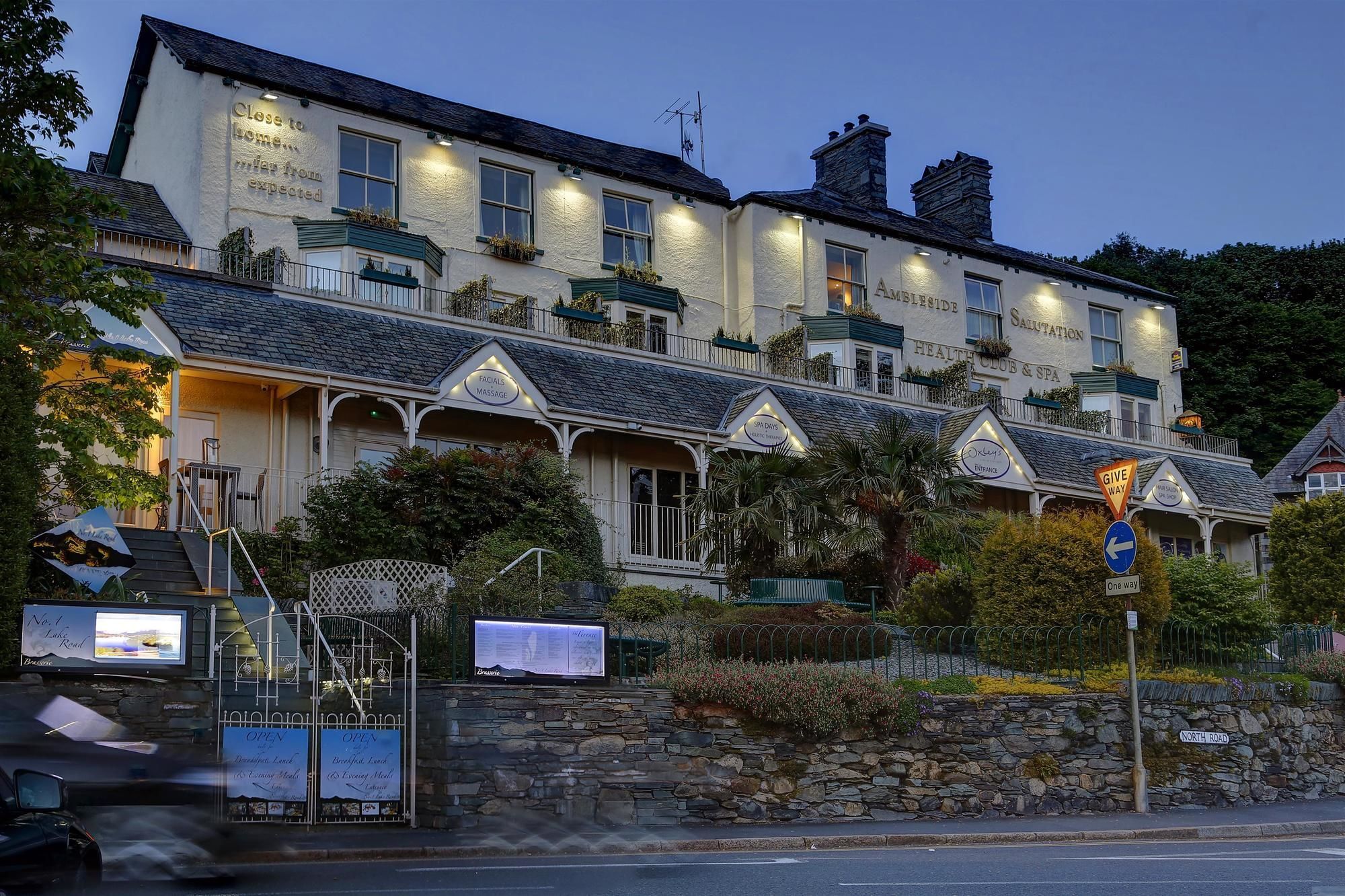 Ambleside Salutation Hotel, Worldhotels Distinctive Exterior photo